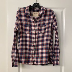 Hollister- plaid long sleeve button up